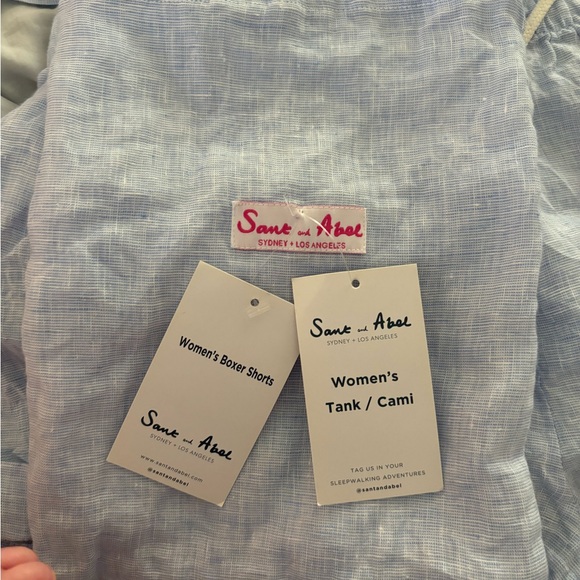 Sant and Abel 100% Linen Blue Tank With Golden Embroidered Crown & Shorts - Picture 4 of 7